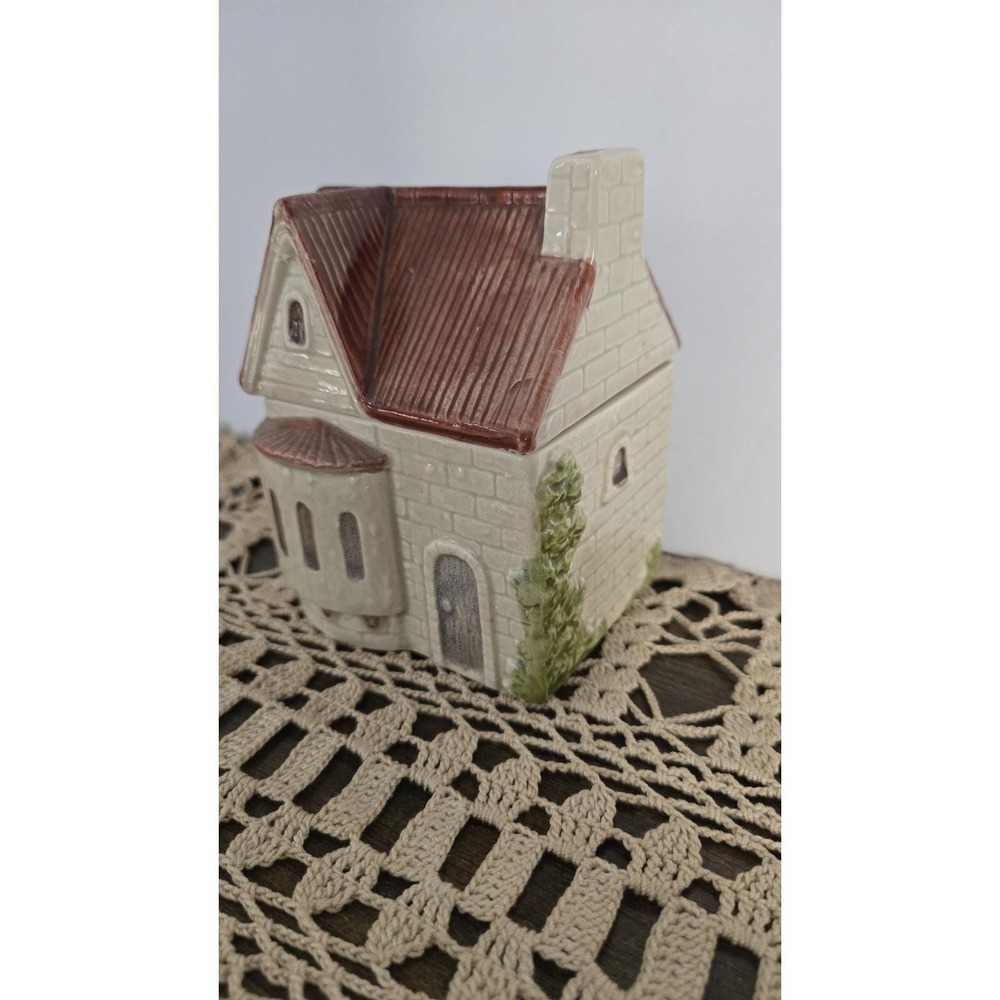 Otagiri 1980 Hand Painted Ceramic Cottage House Figurine Japan Decor Sugar Tea - Picture 2 of 7